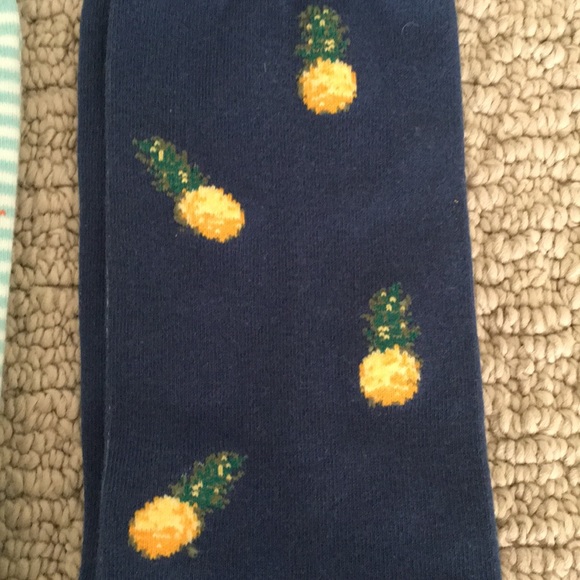 Men’s dress socks, 3 pairs, Banana Republic NWT - Picture 7 of 7